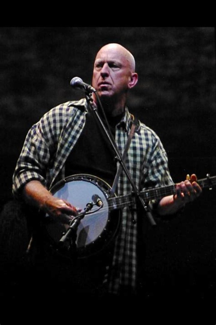 Bernie Leadon: The Guitarist Who Inspired the Eagles