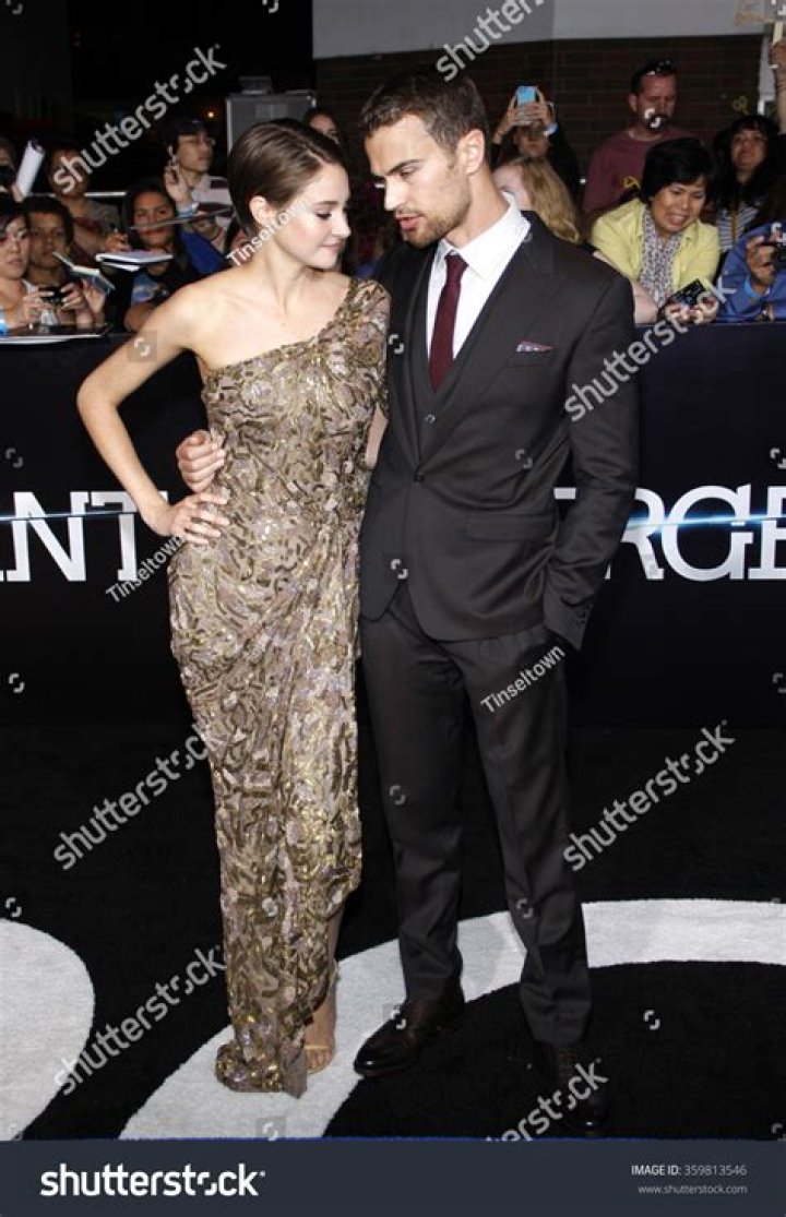 Celebrity Romance: Unveiling the Bond Between Theo James and Hailee Woodley