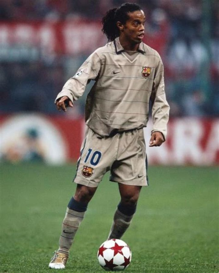 The Legendary Journey of Ronaldinho: A Sports Career Unparalleled