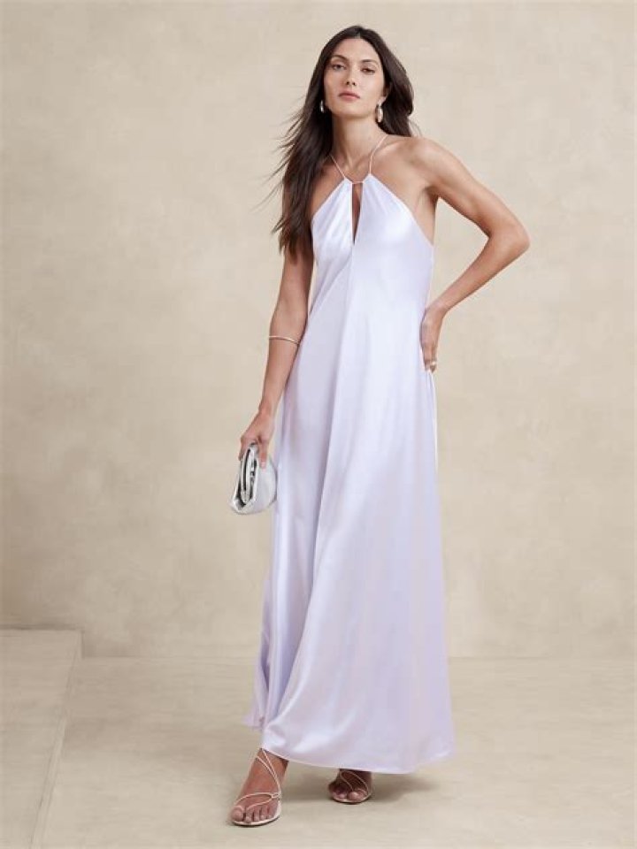 The Ultimate Guide to Banana Republic Dress: Style, Quality, and Versatility