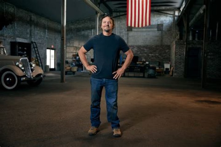The Untold Story: Jersey Jon's Leg Injury on American Pickers