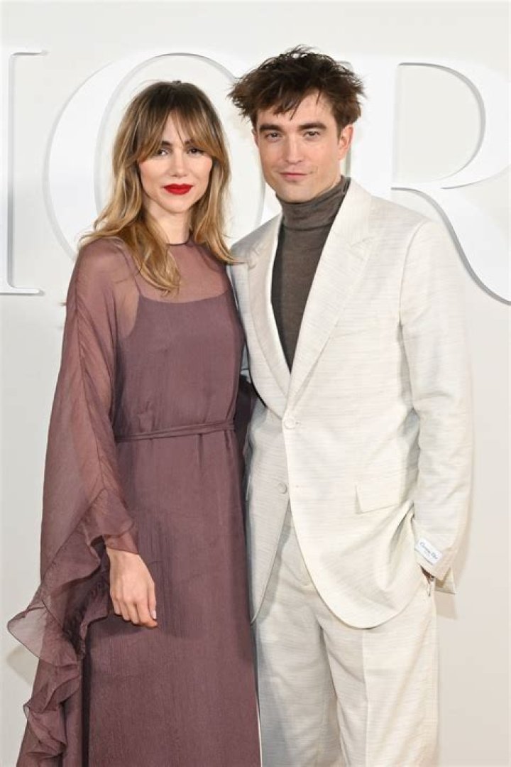 Unveiling the Life of Robert Pattinson's Wife: A Comprehensive Insight